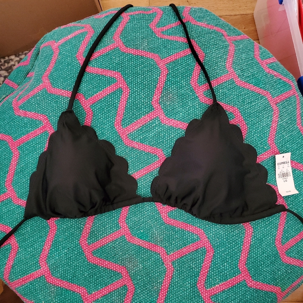 EXPRESS Scalloped Bikini Halter TOP L NWT